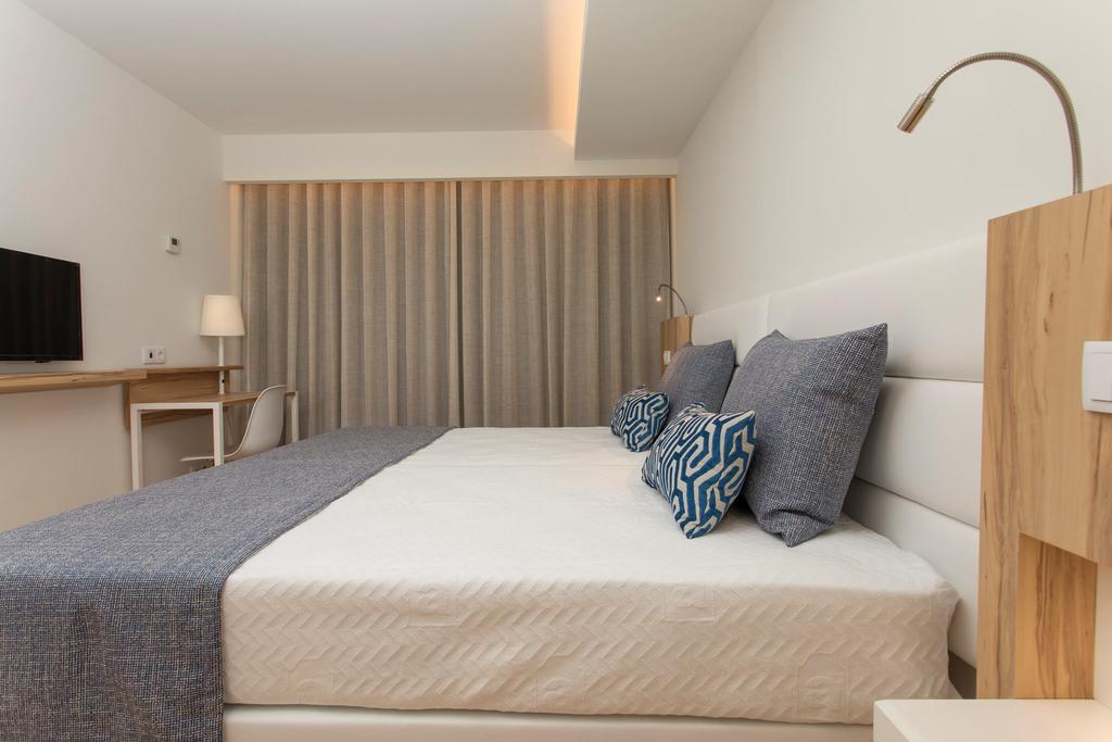אלבופיירה Alfagar Aparthotel מראה חיצוני תמונה